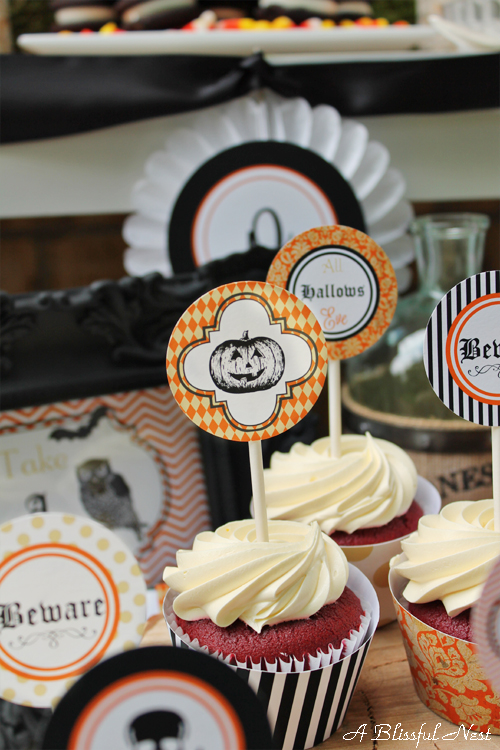 A Blissful Nest - Boo Halloween Party Decorations