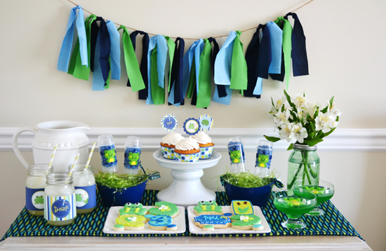Preppy Frog Party - A Blissful Nest 